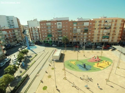 APARTAMENTO AMUEBLADO CON GARAJE OPCIONAL EN EL CENTRO