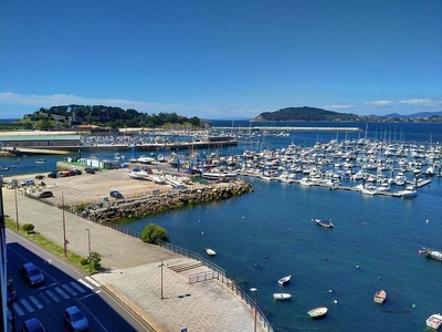 Ático en alquiler en Baiona de 3 habitaciones con terraza y garaje