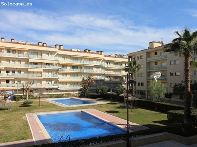 Bonito apartamento moderno con piscina y a sólo 500 metros de la playa de Fenals