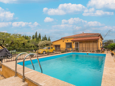 Casa con piscina y terreno Venta Piera