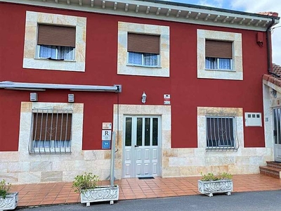 Casa Noval, zona rural en el centro de Asturias.