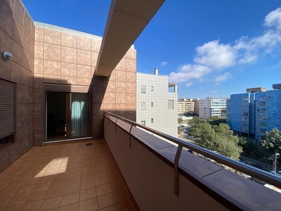 Piso en alquiler en Nueva Almería - Cortijo Grande - Vega de Acá de 3 habitaciones con terraza y muebles