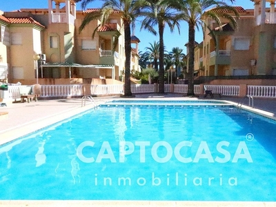 Piso en venta en Playa de las Gaviotas-El Pedrucho de 2 habitaciones con terraza y piscina