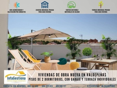 Venta Piso Valdepeñas. Piso de dos habitaciones Buen estado con terraza