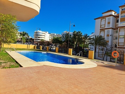 Apartamento en venta con espectaculares vistas en Puerto Deportivo. Estepona
