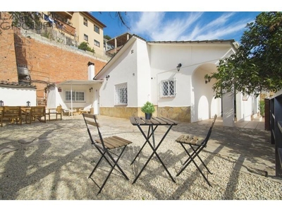 Casa en venta en Vallirana Urb La Solana terraza con vistas
