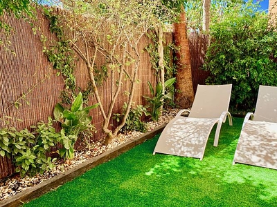 ¡Tu casa al sol con jardín privado!