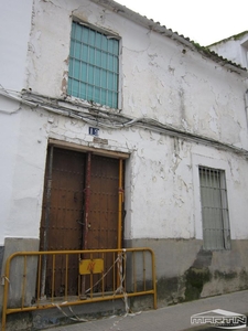 Venta de casa en Fernán-Núñez