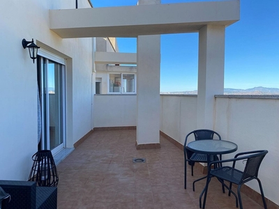 Ático en venta en Beniaján de 2 habitaciones con terraza y garaje