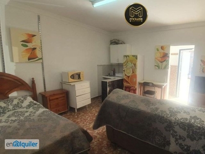 Estudio en Alquiler en San Roque