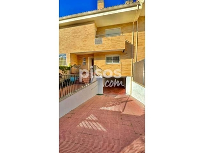 Casa adosada en alquiler en Calle de Almuñécar