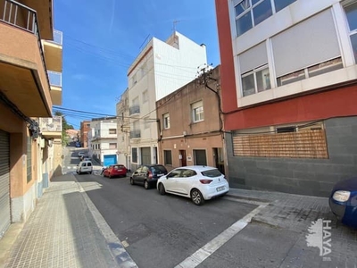 Dúplex en venta en Calle Mare De Deu Dels Angels, Bajo, 08304, Mataro (Barcelona)