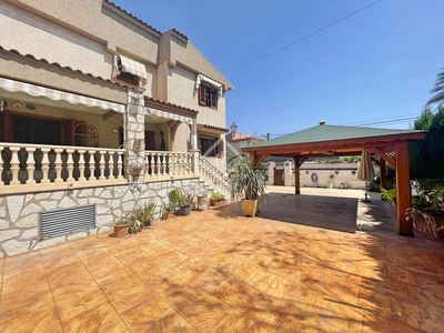 Casa / villa de 273m² en venta en San Juan, Alicante