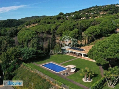 Alquiler casa piscina Supermaresme