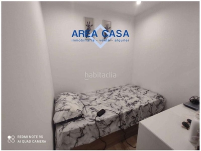 Alquiler piso con 2 habitaciones amueblado en Barcelona