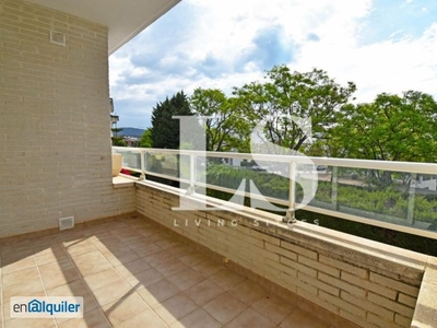 Alquiler piso terraza Vinyet-terramar-can pei-can girona