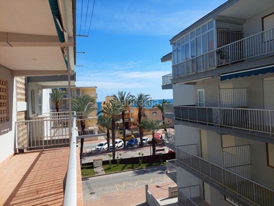 Apartamento en avenida de la marina 33 apartamento en playa tavernes 100 metros mar con garaje en Tavernes de la Valldigna
