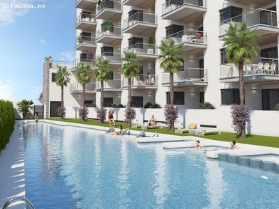 Fabuloso apartamento de 3 dormitorios en primera línea de mar con piscina comunitaria en Guardamar d
