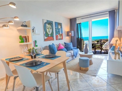 Piso apartamento con preciosas vistas y liciencia turística en Sant Pere de Ribes