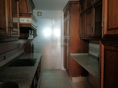 Piso en venta en macarena - león xiii, 4 dormitorios. en Sevilla