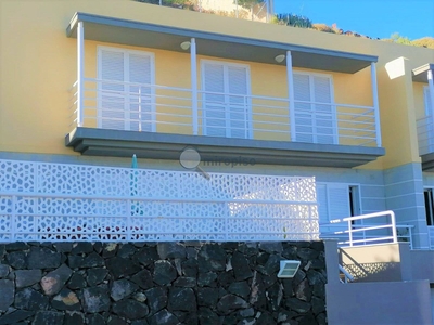 Venta de casa con terraza en Acorán (S. C. Tenerife)