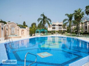 Alquiler piso piscina Milla de oro - nagüeles