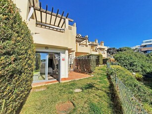 Casa adosada en venta en Cabopino-Artola, Marbella