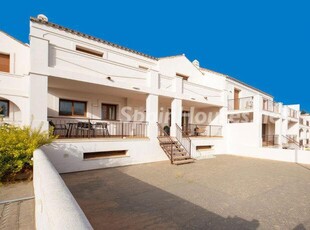 Casa adosada en venta en Casares