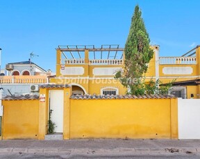 Casa adosada en venta en Zona los Frutales, Torrevieja