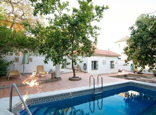 Casa en venta en San Pedro de Alcántara, Marbella