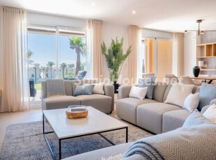 Chalet en venta en Zona Calvario, Estepona