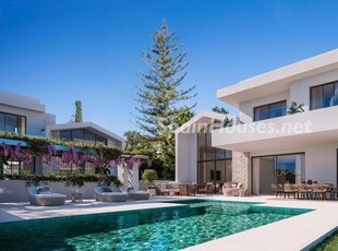 Chalet pareado en venta en San Pedro de Alcántara, Marbella