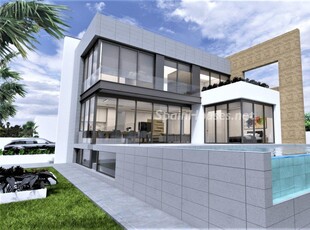 Villa en venta en La Zenia, Orihuela