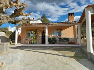 Villa en venta en Ontinyent