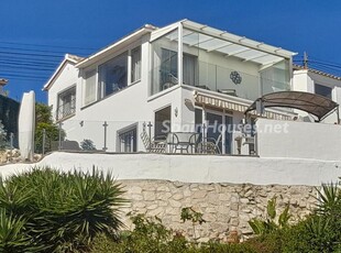 Villa independiente en venta en Calaburra - Chaparral, Mijas