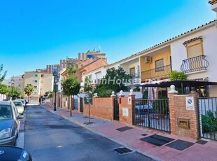 Villa independiente en venta en Fuengirola