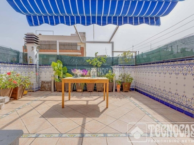 Venta Casa unifamiliar Badalona. Muy buen estado plaza de aparcamiento con terraza calefacción individual 274 m²