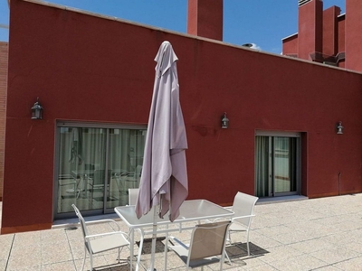 Alquiler de ático en Espinardo de 2 habitaciones con terraza y garaje