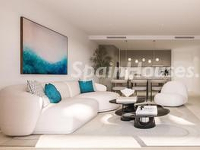 Apartamento ático en venta en Estepona