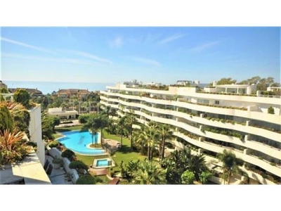 Apartamento en Embrujo Banús, Marbella . Málaga · Marbella · Puerto Banús