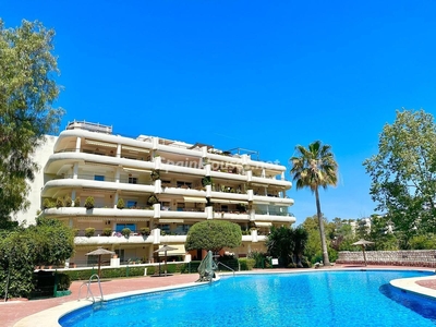 Apartamento en venta en Guadalmina Alta, Marbella