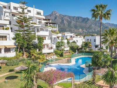 Apartamento en venta en Nagüeles-Milla de Oro, Marbella