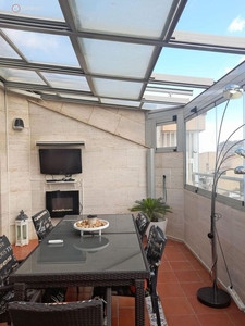 Ático en alquiler en Villacerrada - Centro de 4 habitaciones con terraza y garaje