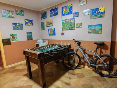 Casa con 4 habitaciones con parking, piscina, calefacción y aire acondicionado en Ciempozuelos