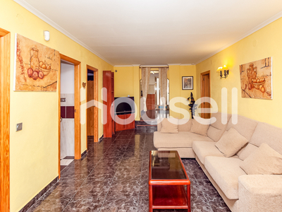 Casa en venta de 288 m² Calle Mediodía Ruices, 46353 Requena (Valencia)