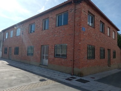 Casa en venta, Olmos de Esgueva, Valladolid