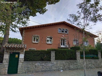 Espectacular casa independiente en Avenida de Pearson del exclusivo barrio de Pedralbes - Barcelona