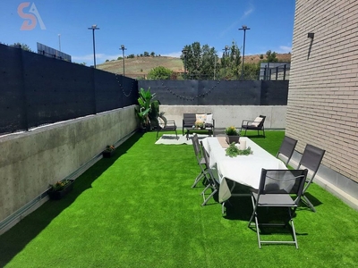 Piso en alquiler en La Victoria - El Cabildo de 3 habitaciones con terraza y piscina