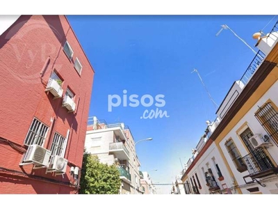 Piso en venta en Avenida de los Teatinos, cerca de Calle de Miguel Servet