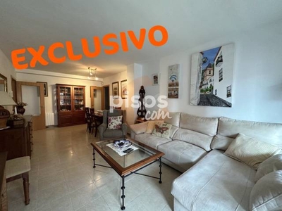 Piso en venta en Calle Pere IV